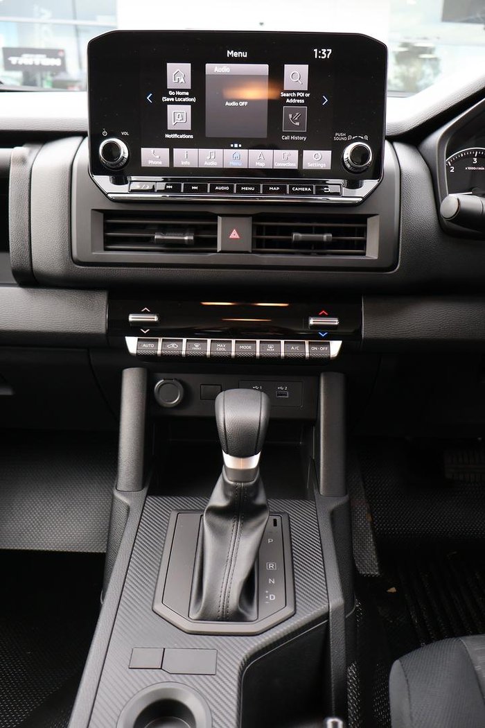 2026 Mitsubishi Triton GLX