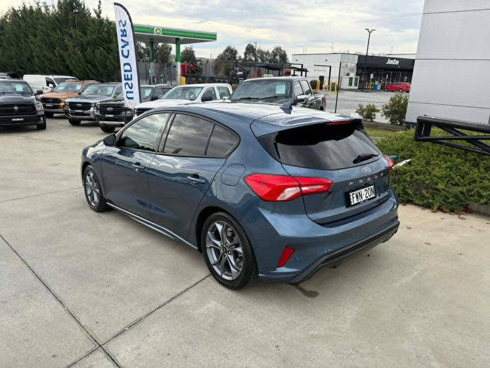 2020 Ford Focus ST-Line