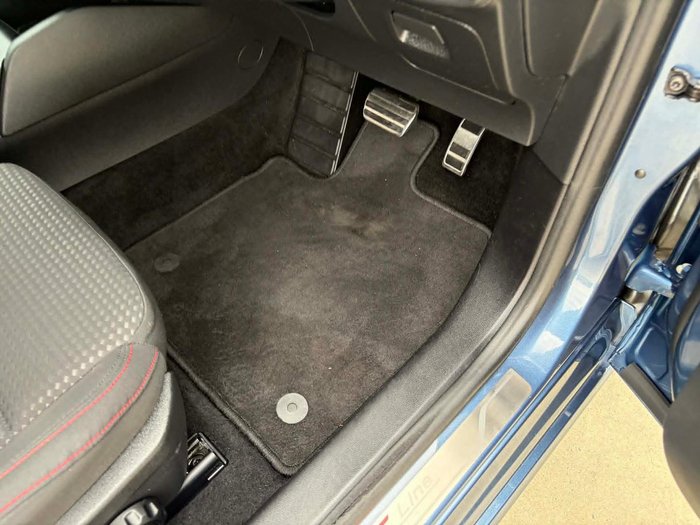 2020 Ford Focus ST-Line