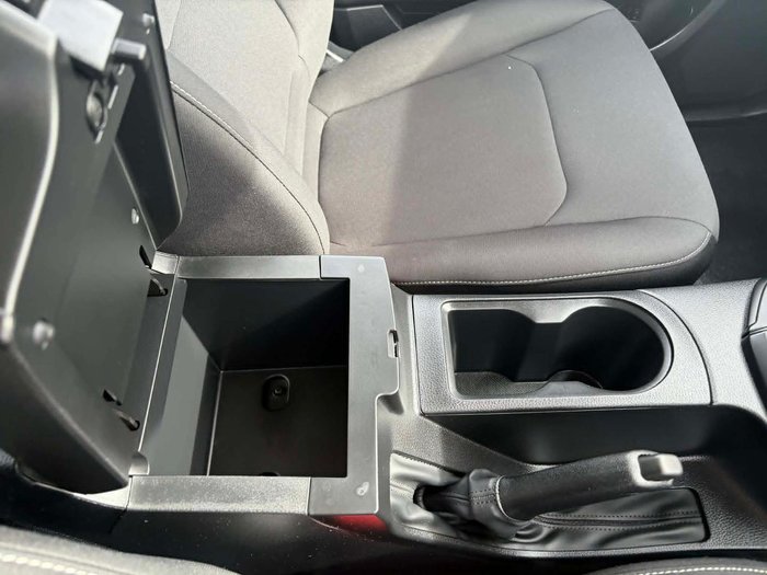 2025 Isuzu D-MAX SX
