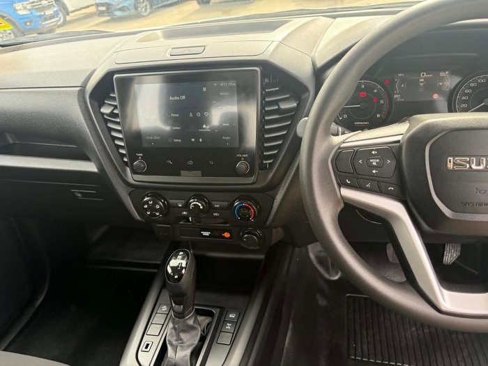 2025 Isuzu D-MAX SX