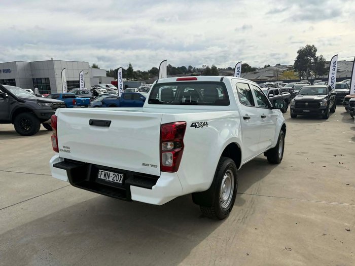 2025 Isuzu D-MAX SX
