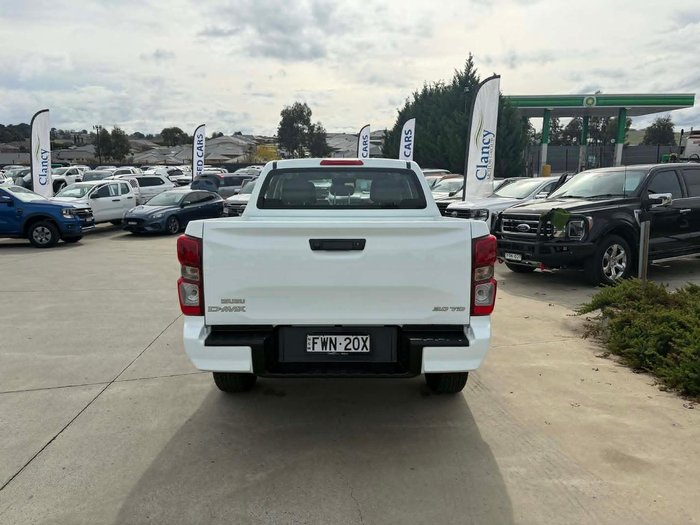 2025 Isuzu D-MAX SX