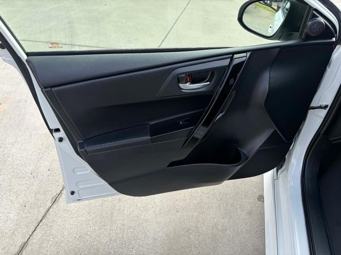 2016 Toyota Corolla ZR
