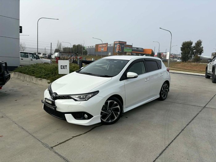 2016 Toyota Corolla ZR