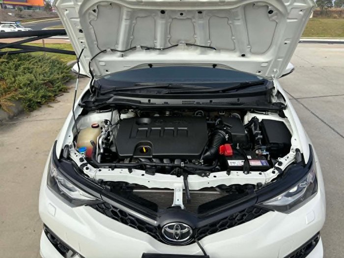 2016 Toyota Corolla ZR