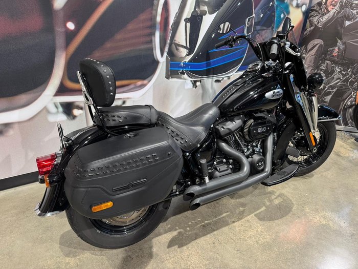 2023 Harley-Davidson Heritage Classic 114 (FLHCS) Softail Black