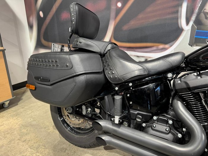 2023 Harley-Davidson Heritage Classic 114 (FLHCS) Softail Black
