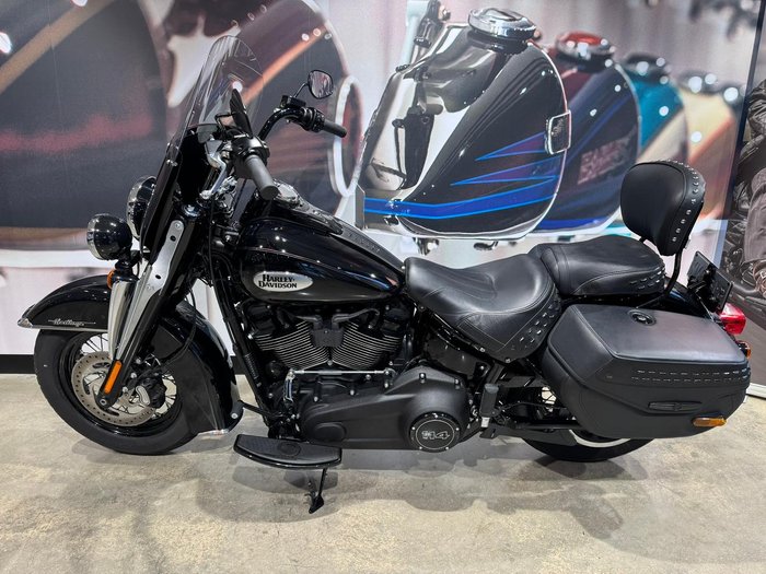 2023 Harley-Davidson Heritage Classic 114 (FLHCS) Softail Black