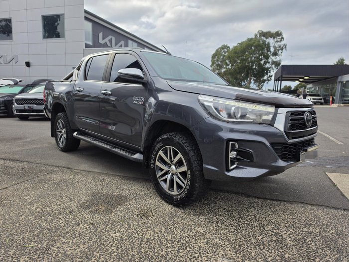 2019 Toyota Hilux SR5
