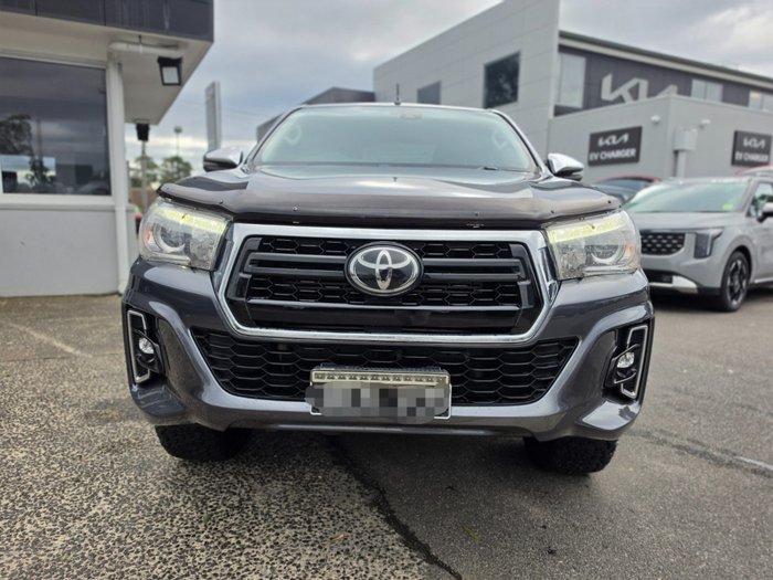 2019 Toyota Hilux SR5