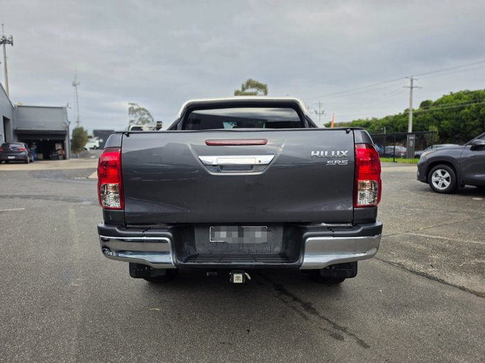 2019 Toyota Hilux SR5