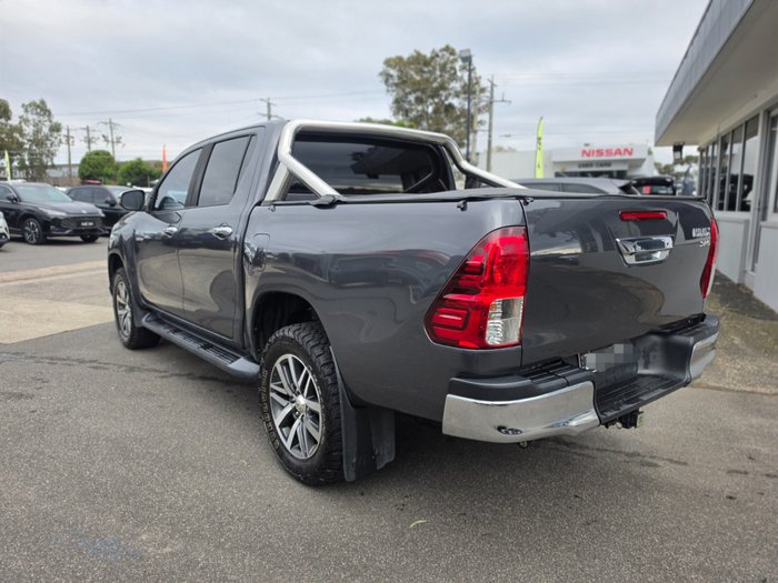 2019 Toyota Hilux SR5