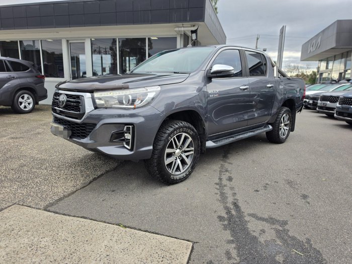 2019 Toyota Hilux SR5