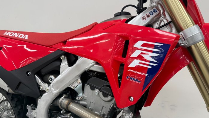 2026 Honda CRF250R Red