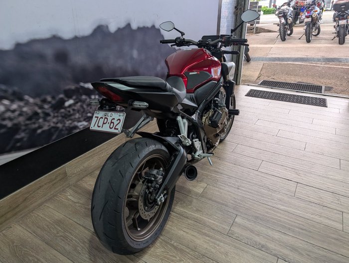 2024 Honda CB650R RED