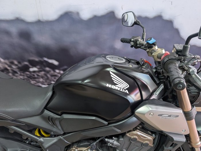 2022 Honda CB650R BLUE