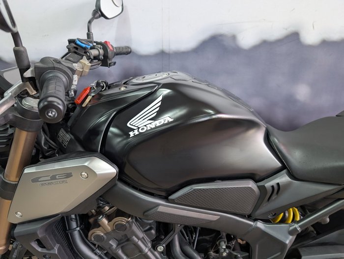 2022 Honda CB650R BLUE
