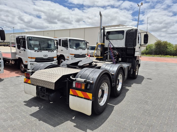 2014 Isuzu Trucks CXY GIGA 455HP A.M.T Prime Mover amp HYDS