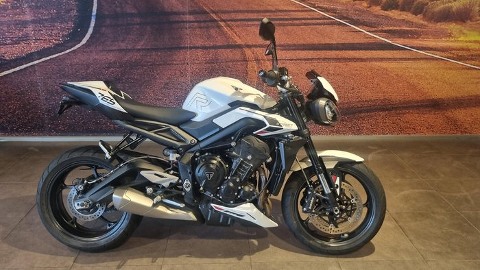 2024 Triumph Street Triple R 765 Street Triple White
