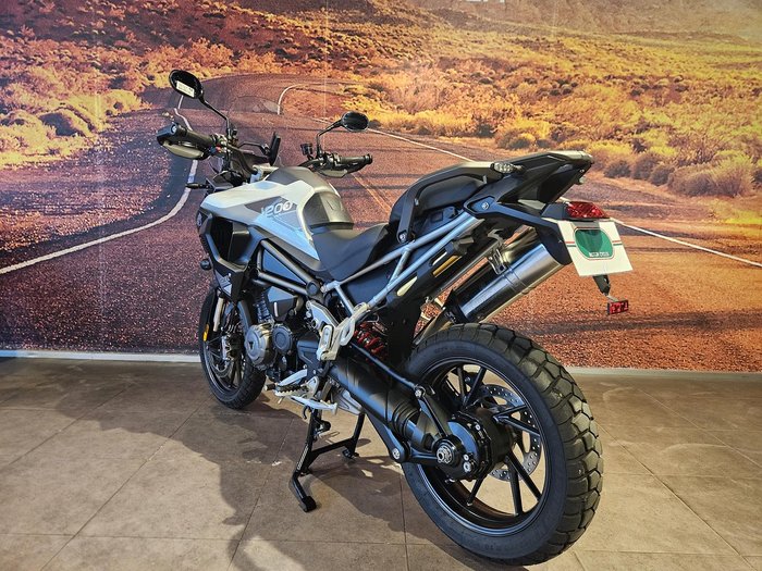 2023 Triumph Tiger 1200 GT Pro Tiger White