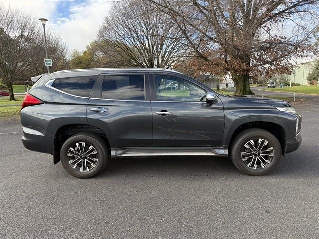 2023 Mitsubishi Pajero Sport GLS