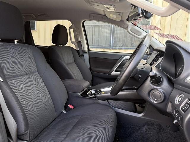 2023 Mitsubishi Pajero Sport GLS