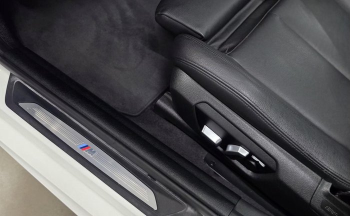 2016 BMW 1 Series 125i M Sport F20 LCI Alpine White