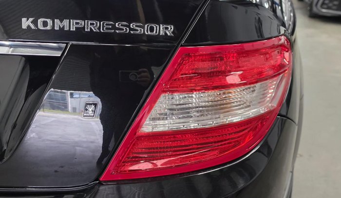 2007 Mercedes-Benz C-Class C200 Kompressor Elegance W204 Obsidian Black