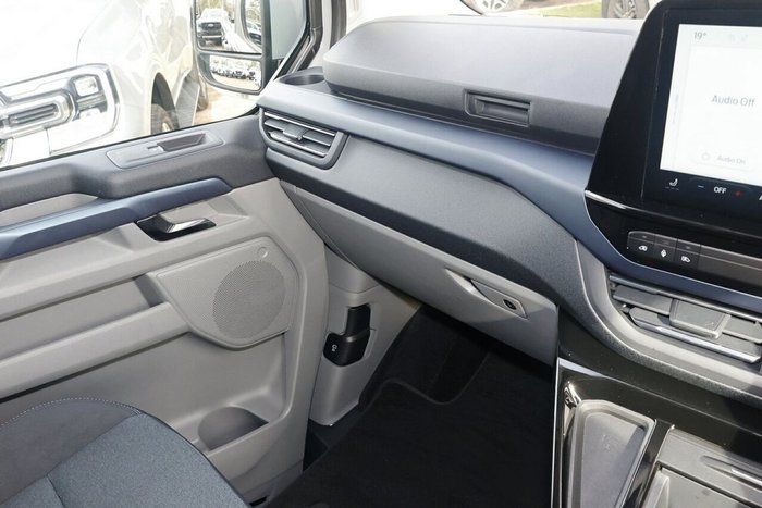 2025 Ford Tourneo Active