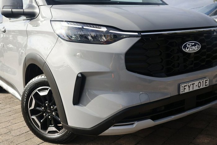 2025 Ford Tourneo Active