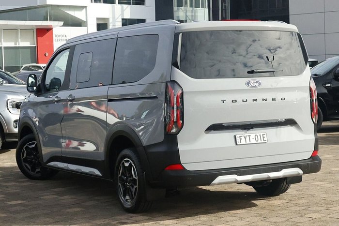 2025 Ford Tourneo Active