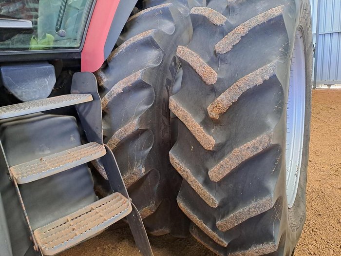 2002 CASE IH Mx 240 Magnum