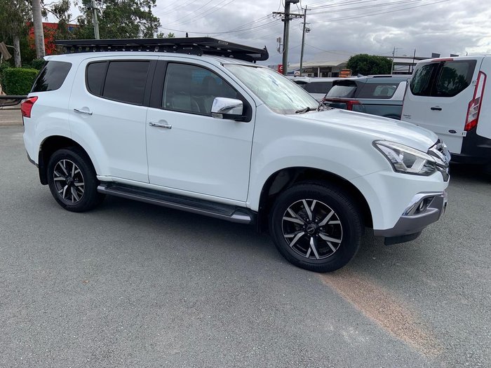 2021 Isuzu MU-X LS-T