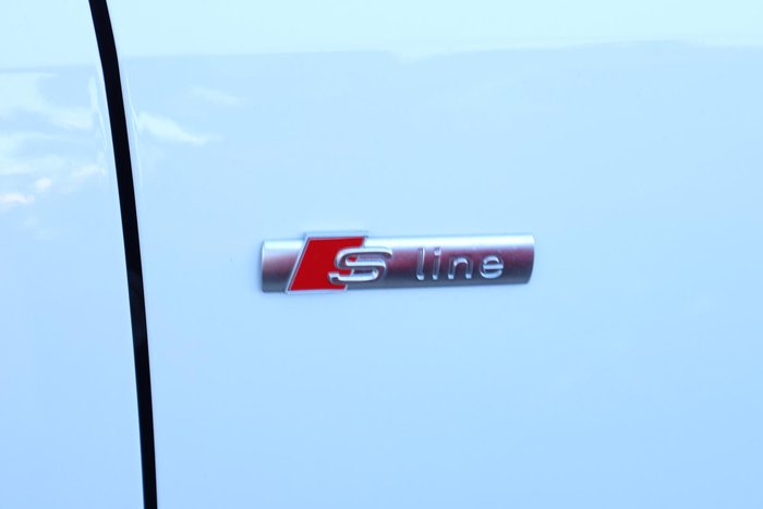 2024 Audi Q3 40 TFSI S line