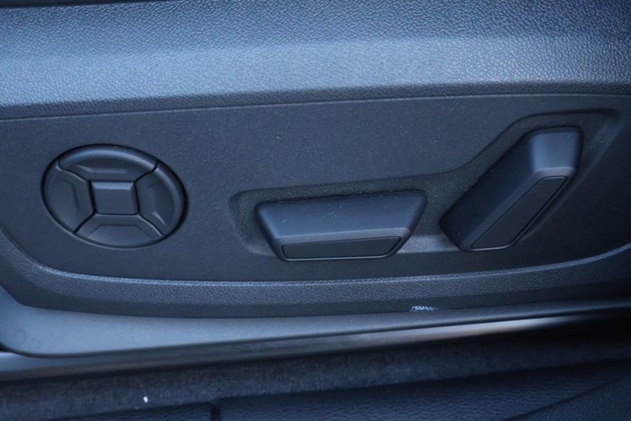 2024 Audi Q3 40 TFSI S line