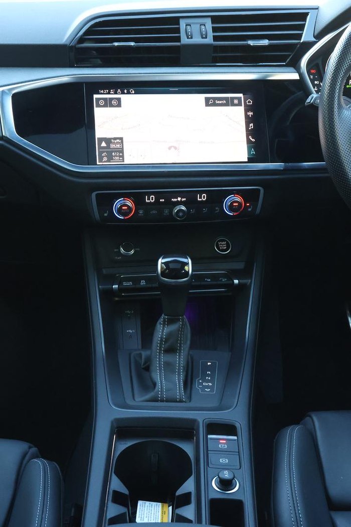 2024 Audi Q3 40 TFSI S line