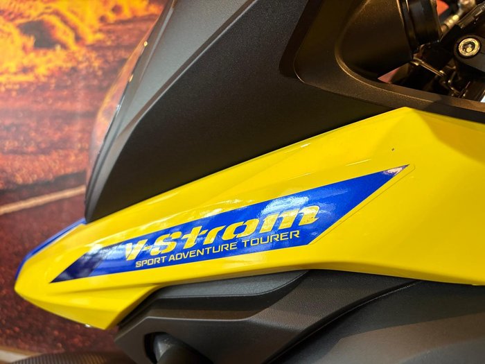 2024 Suzuki V-Strom 650XT (DL650XA) V-Strom Yellow