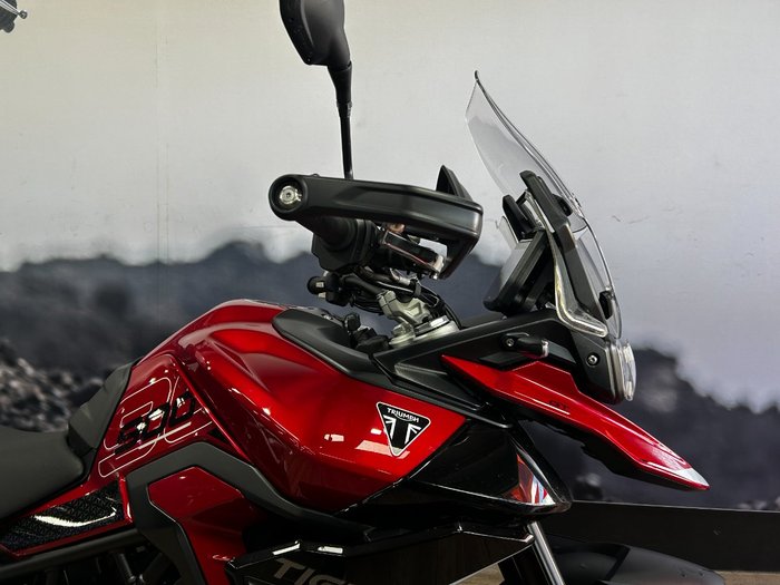 2024 Triumph TIGER 900 GT RED