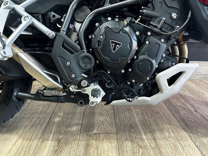 2024 Triumph TIGER 900 GT RED