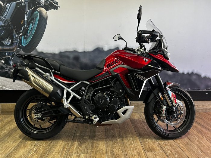 2024 Triumph TIGER 900 GT RED