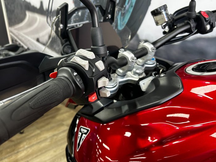 2024 Triumph TIGER 900 GT RED