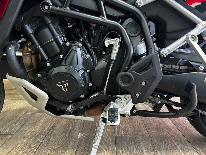 2024 Triumph TIGER 900 GT RED