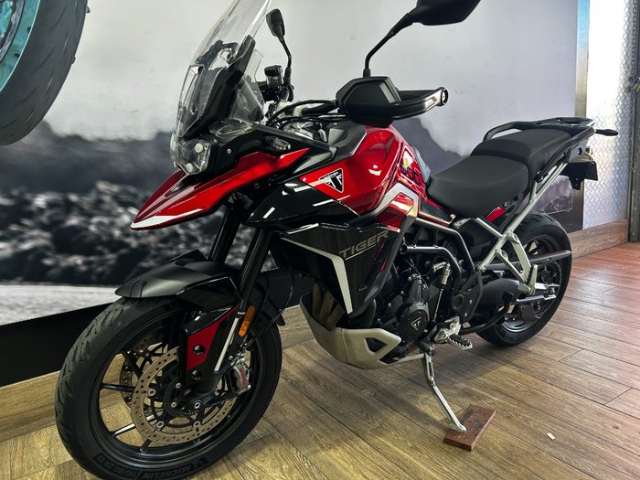 2024 Triumph TIGER 900 GT RED