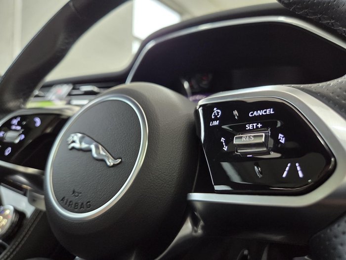 2021 Jaguar F-PACE P400 R-Dynamic SE