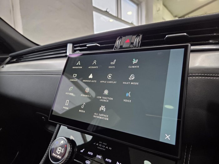 2021 Jaguar F-PACE P400 R-Dynamic SE