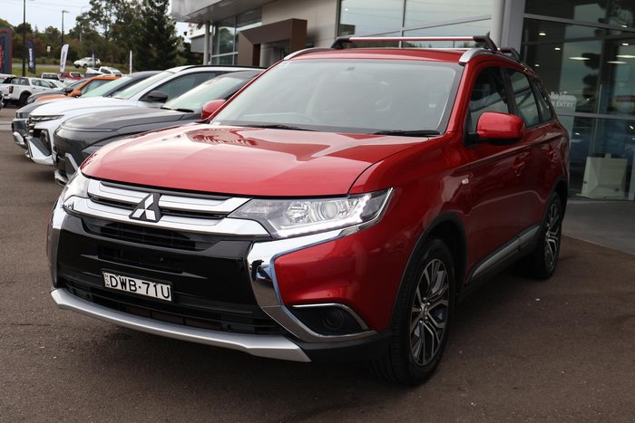2018 Mitsubishi Outlander ES