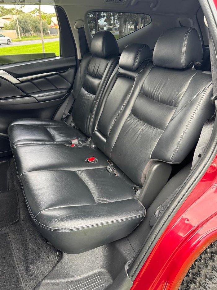 2016 Mitsubishi Pajero Sport GLS