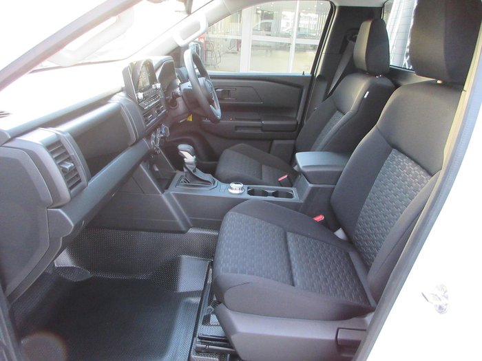 2026 Mitsubishi Triton GLX