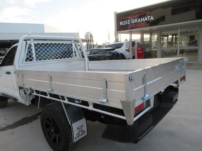 2026 Mitsubishi Triton GLX